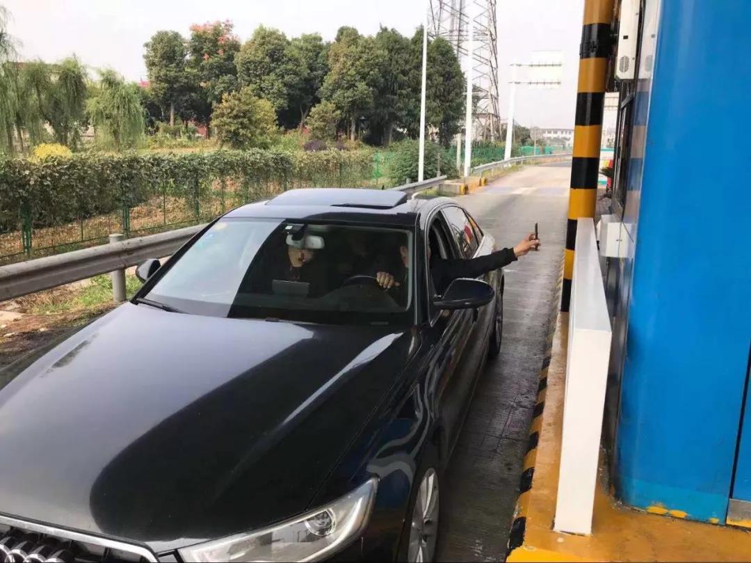 微信图片_20181024140640.jpg